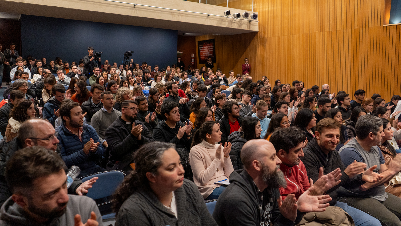 Congresos Internacionales Fe Arte y Mito